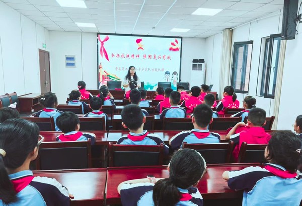 寿县第二实验小学：开展“纪念中国人民抗日战争 暨世界反法西斯战争胜利80周年”系列活动