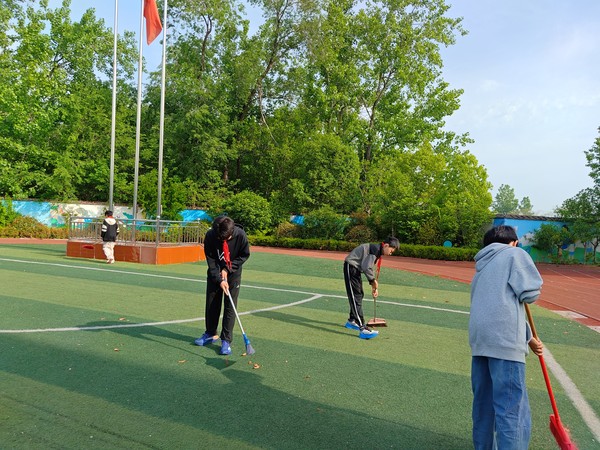 东冉小学.png