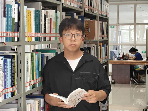 戈传宇.jpg