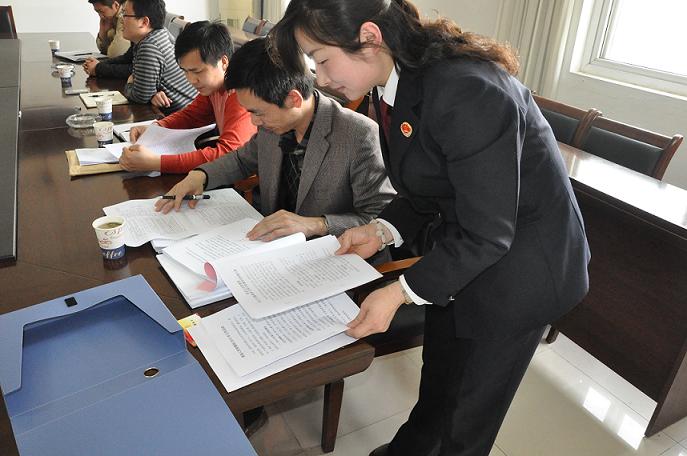 市青年文明号考核小组莅临寿县考查工作