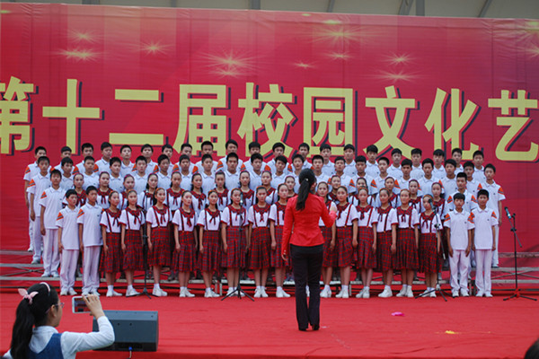  寿春中学放歌寿县校园文化艺术节