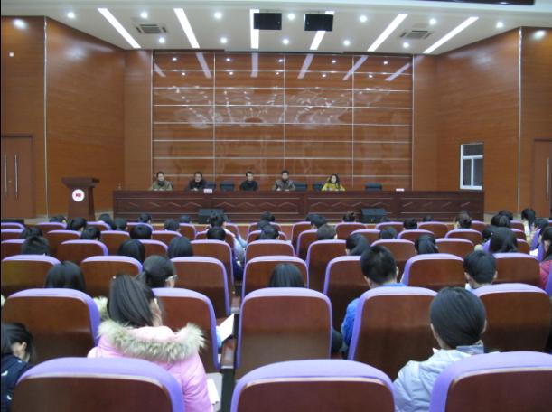 寿县二中召开新学期团干部工作会议