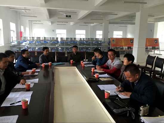 堰口学区召开团队工作会议

