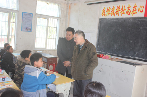 邬平川到迎河镇调研教育工作
